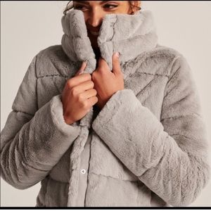 Abercrombie & Fitch Mini Puffer